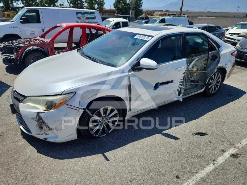 2015 Toyota CAMRY photo