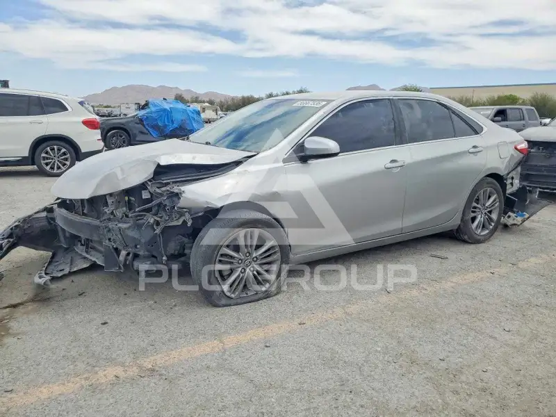 2015 Toyota CAMRY фото