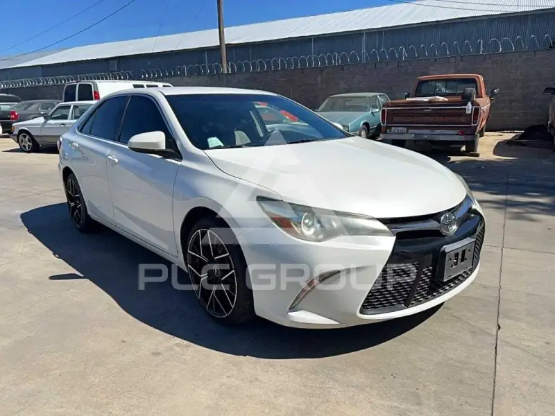 2015 Toyota CAMRY photo