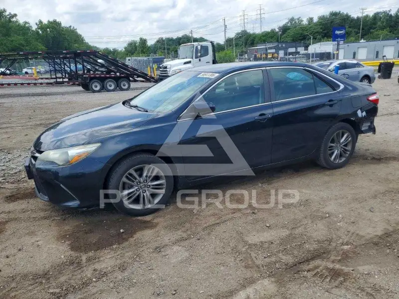 2015 Toyota CAMRY фото