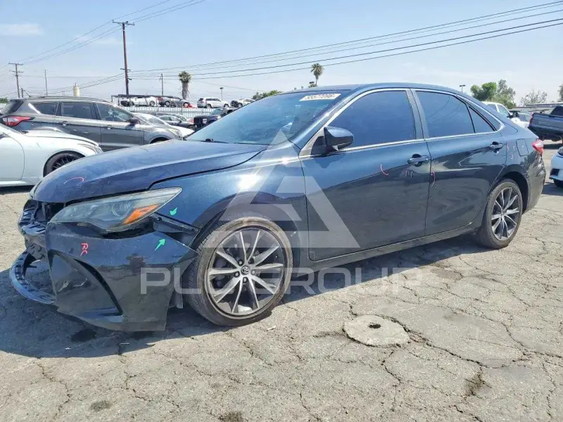 2015 Toyota CAMRY фото