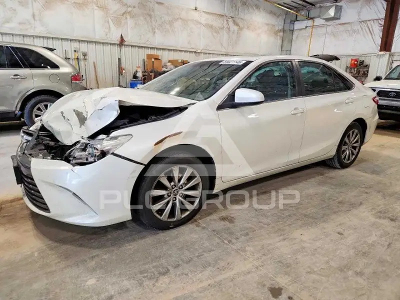 2015 Toyota CAMRY фото
