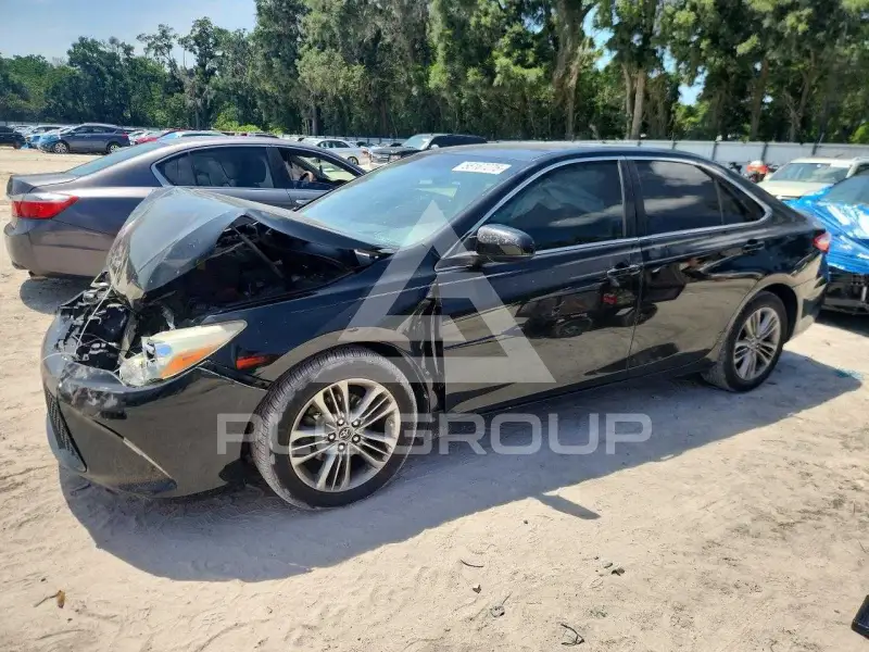 2015 Toyota CAMRY photo