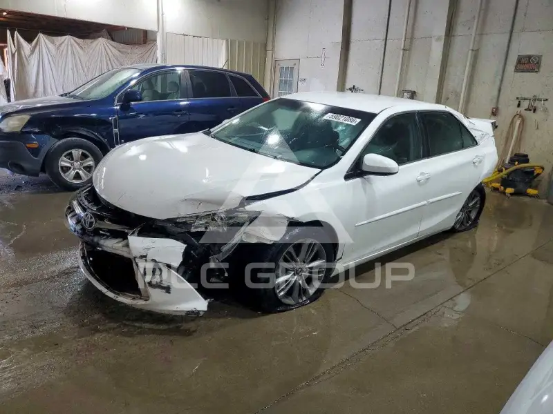 2015 Toyota CAMRY photo