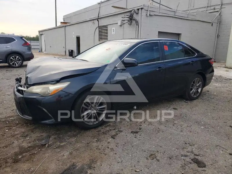 2015 Toyota CAMRY photo