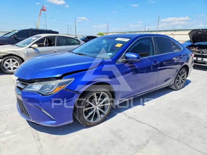 2015 Toyota CAMRY фото