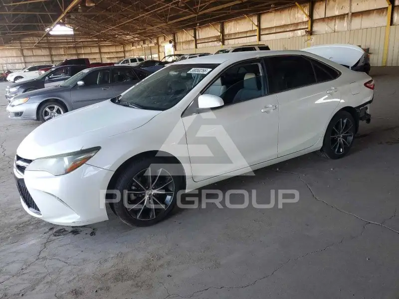 2015 Toyota CAMRY фото