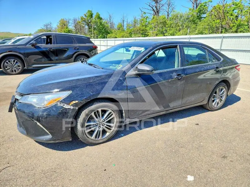 2015 Toyota CAMRY фото