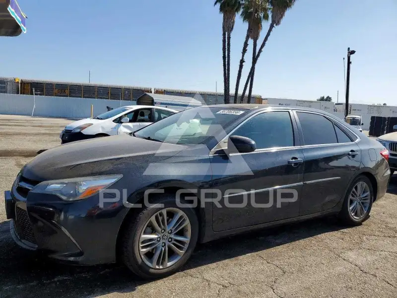 2015 Toyota CAMRY фото
