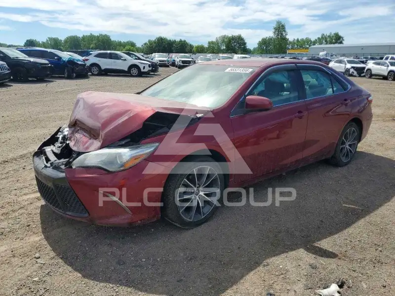 2015 Toyota CAMRY фото