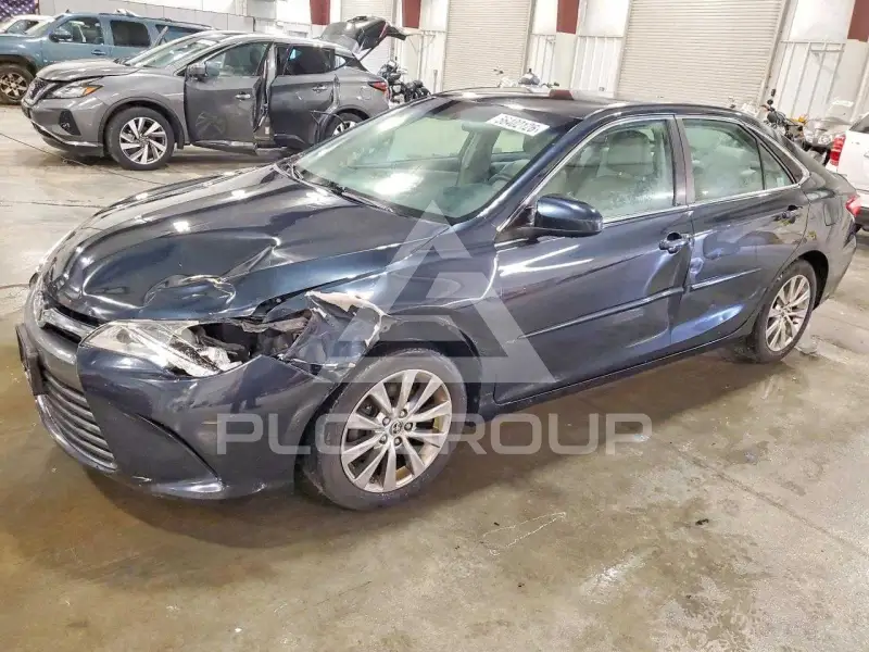 2015 Toyota CAMRY фото