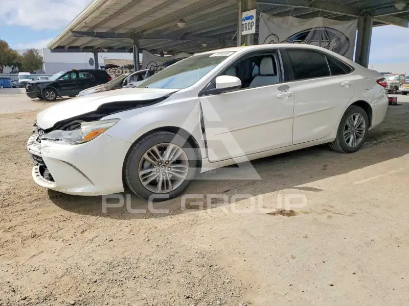 2015 Toyota CAMRY photo