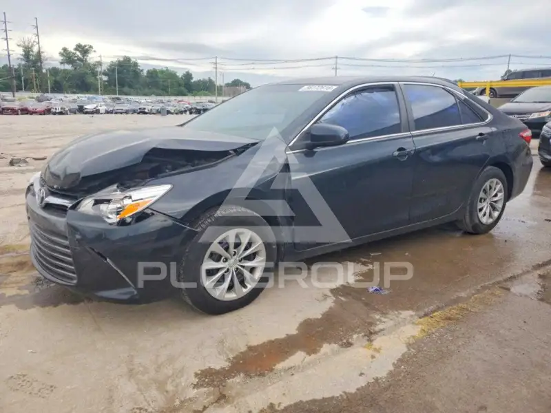 2015 Toyota CAMRY фото