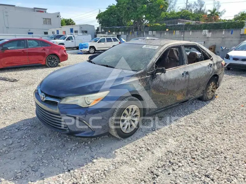 2015 Toyota CAMRY фото