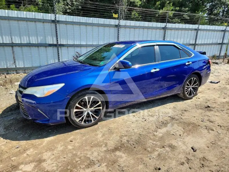 2015 Toyota CAMRY photo