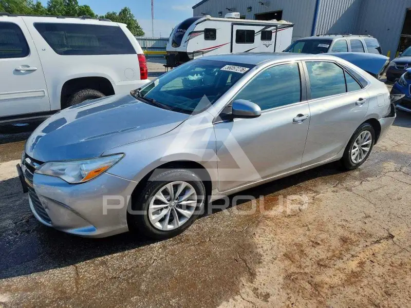 2015 Toyota CAMRY фото