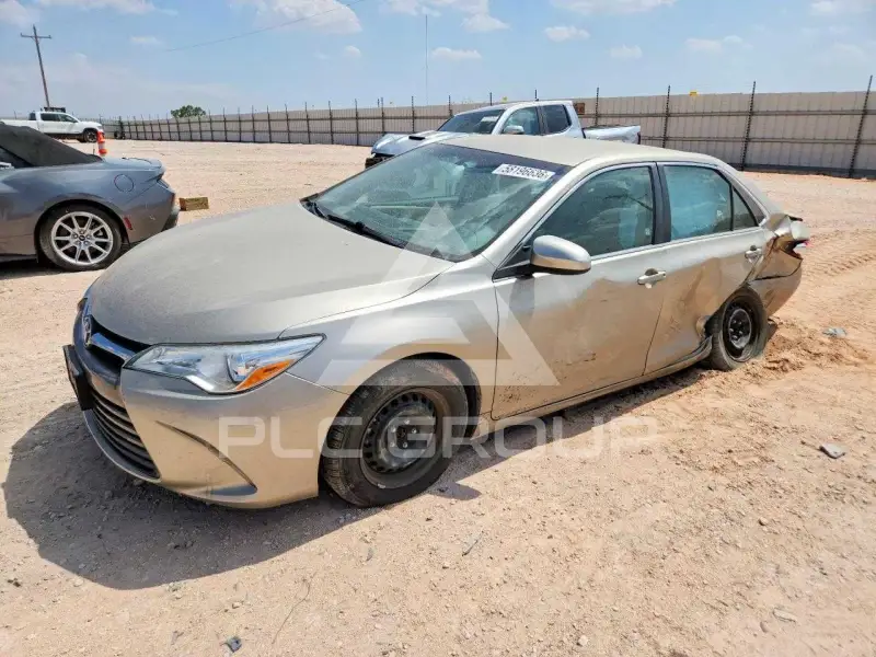 2015 Toyota CAMRY фото