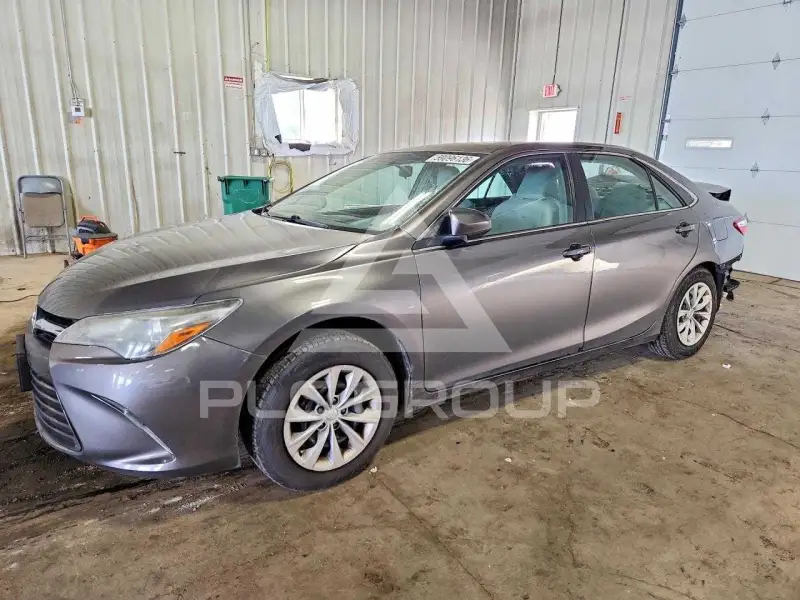 2015 Toyota CAMRY фото