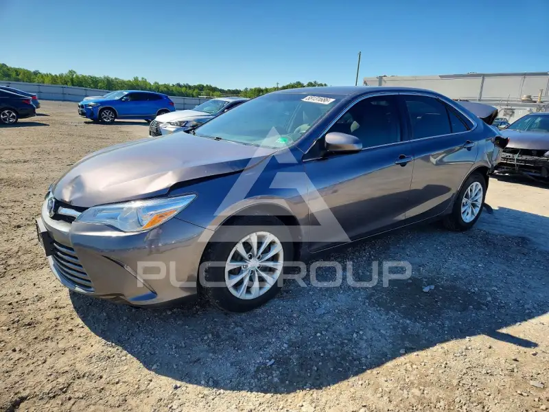 2015 Toyota CAMRY фото