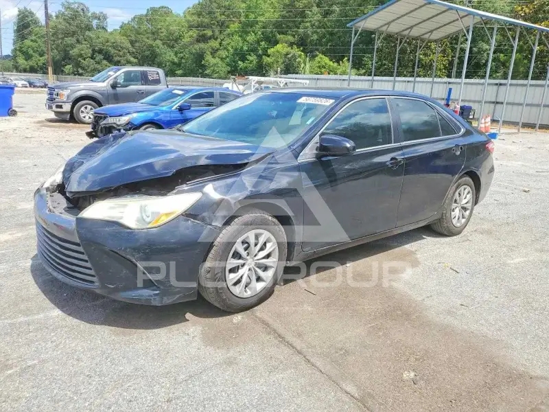 2015 Toyota CAMRY фото