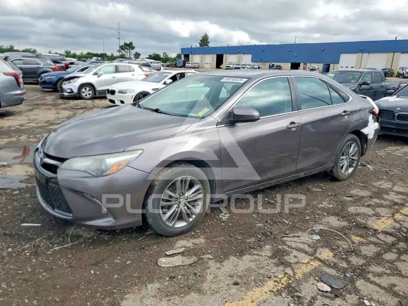 2015 Toyota CAMRY фото