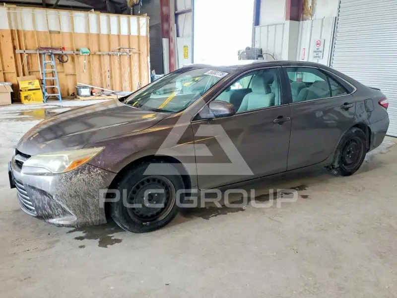 2015 Toyota CAMRY фото