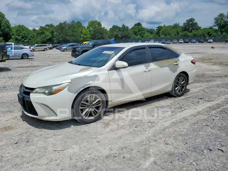 2015 Toyota CAMRY фото