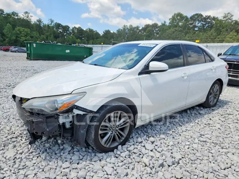 2015 Toyota CAMRY фото