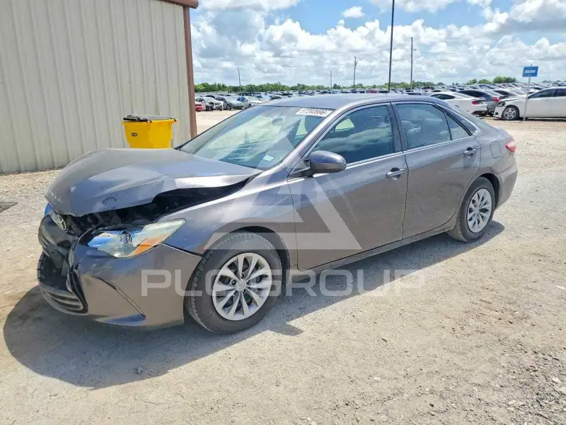 2015 Toyota CAMRY фото