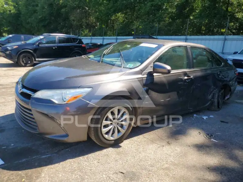 2015 Toyota CAMRY photo