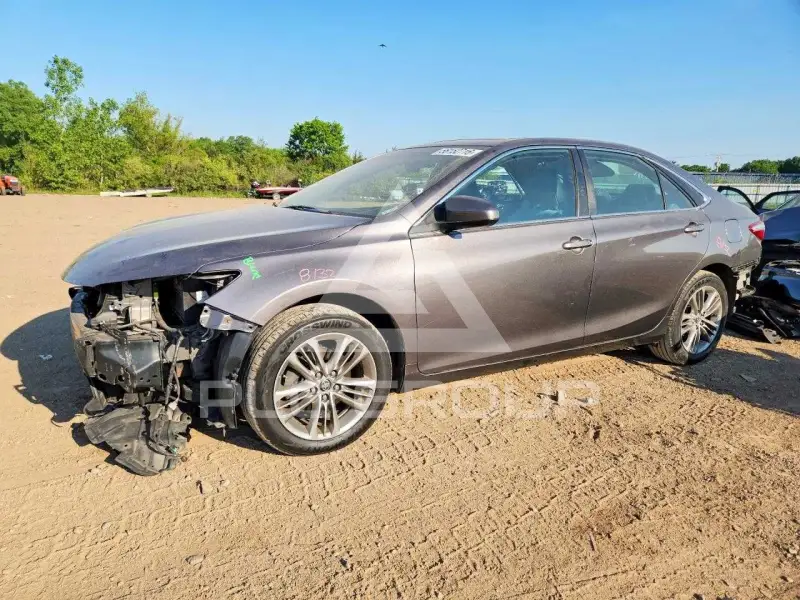 2015 Toyota CAMRY фото