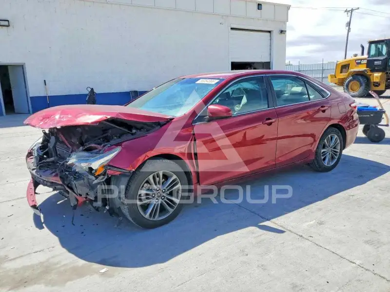 2015 Toyota CAMRY фото
