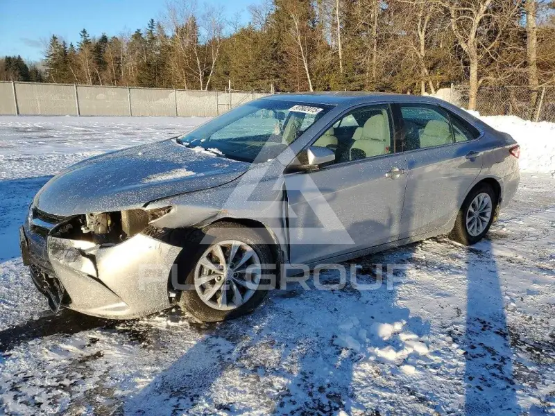 2015 Toyota CAMRY photo