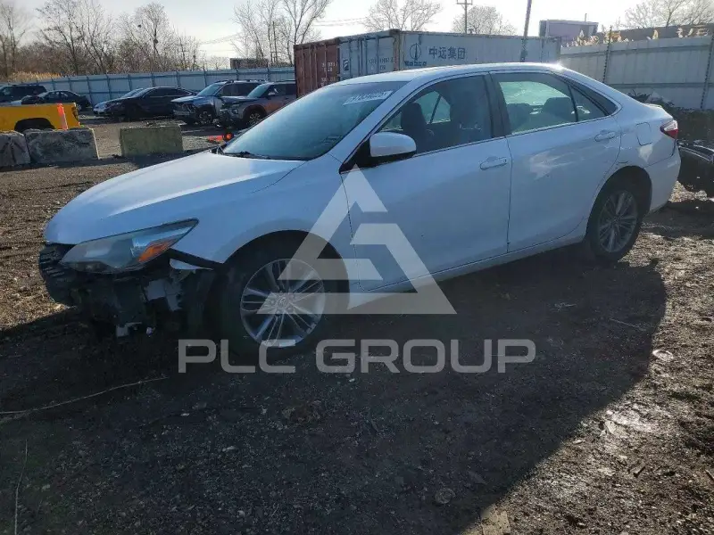 2015 Toyota CAMRY фото