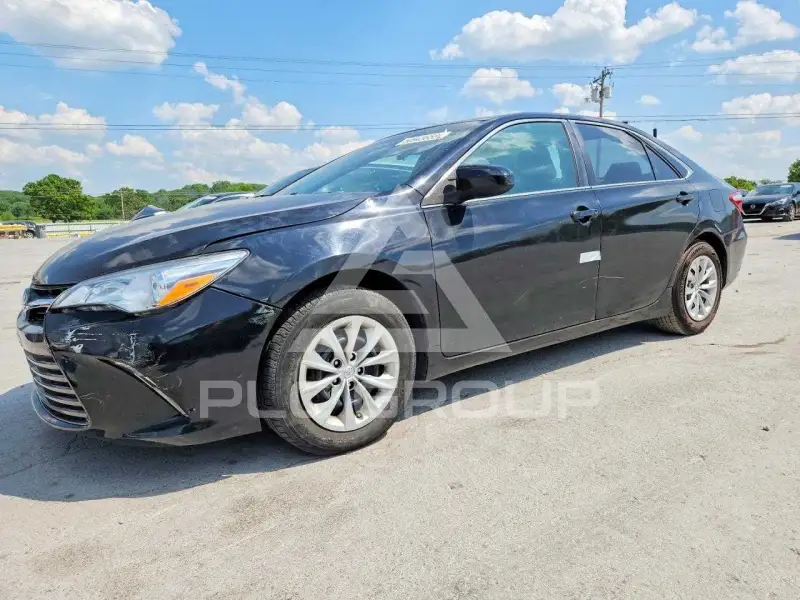 2015 Toyota CAMRY фото