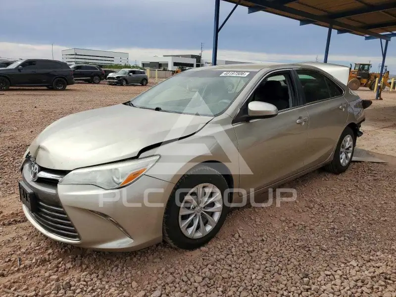 2015 Toyota CAMRY фото