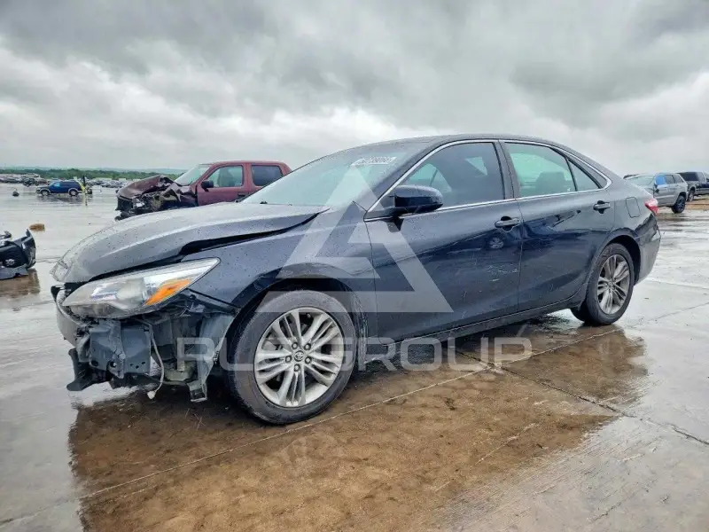 2015 Toyota CAMRY фото