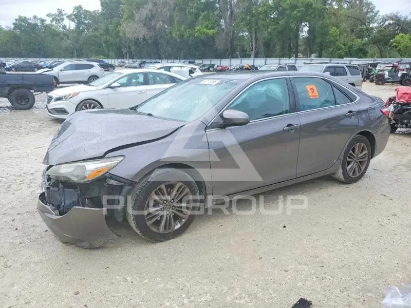 2015 Toyota CAMRY фото