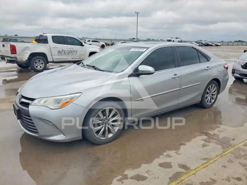 2015 Toyota CAMRY фото