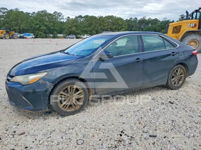 2015 Toyota CAMRY фото