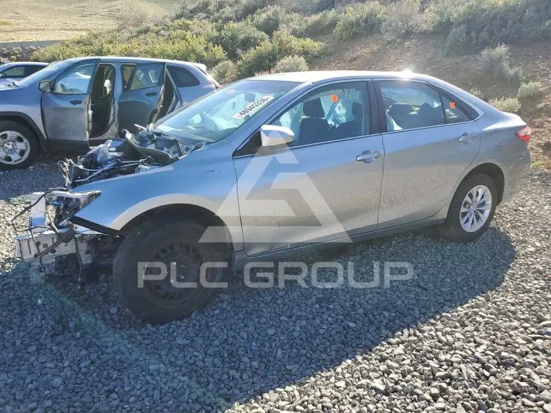 2015 Toyota CAMRY фото