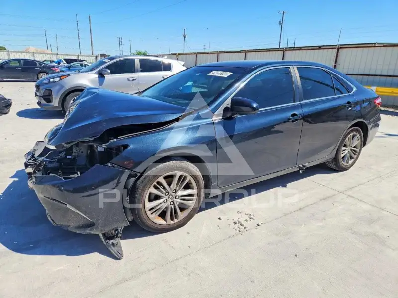 2015 Toyota CAMRY фото