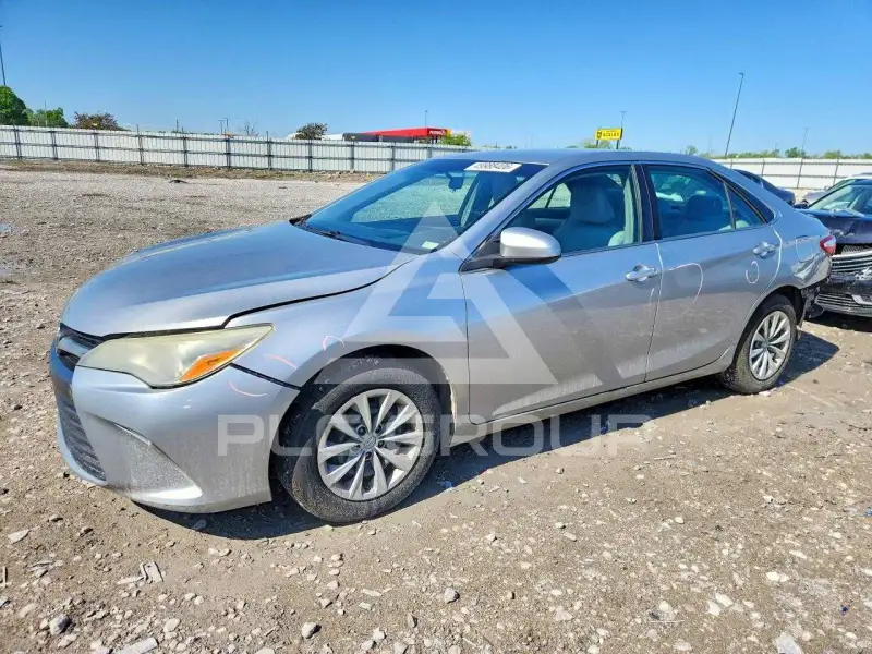 2015 Toyota CAMRY photo