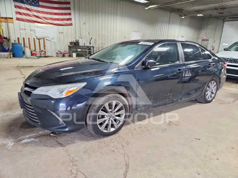 2015 Toyota CAMRY фото