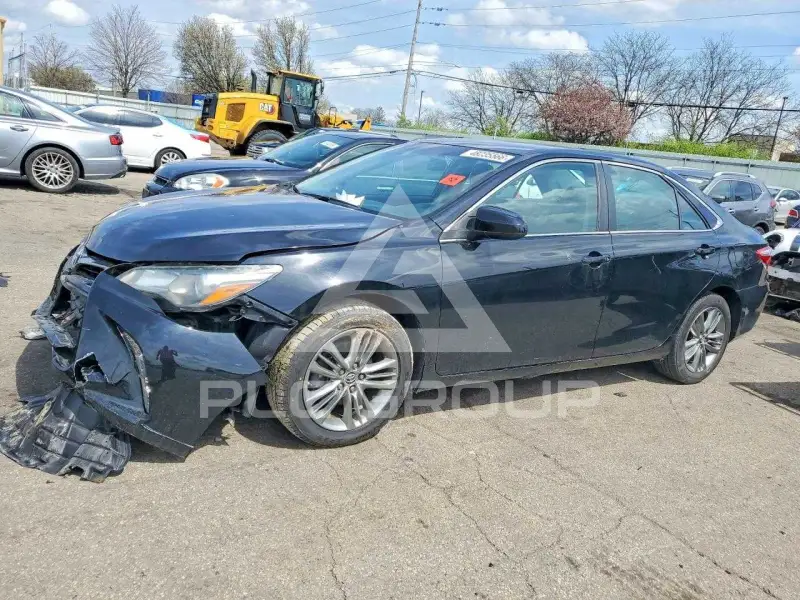 2015 Toyota CAMRY фото