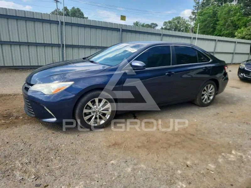 2015 Toyota CAMRY фото