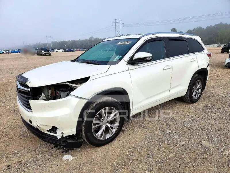2015 Toyota Highlander фото
