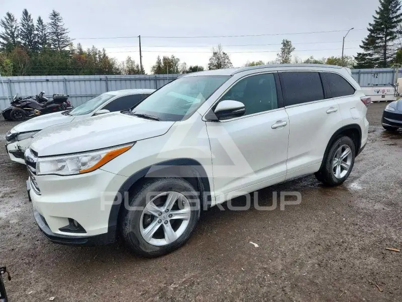 2015 Toyota Highlander фото