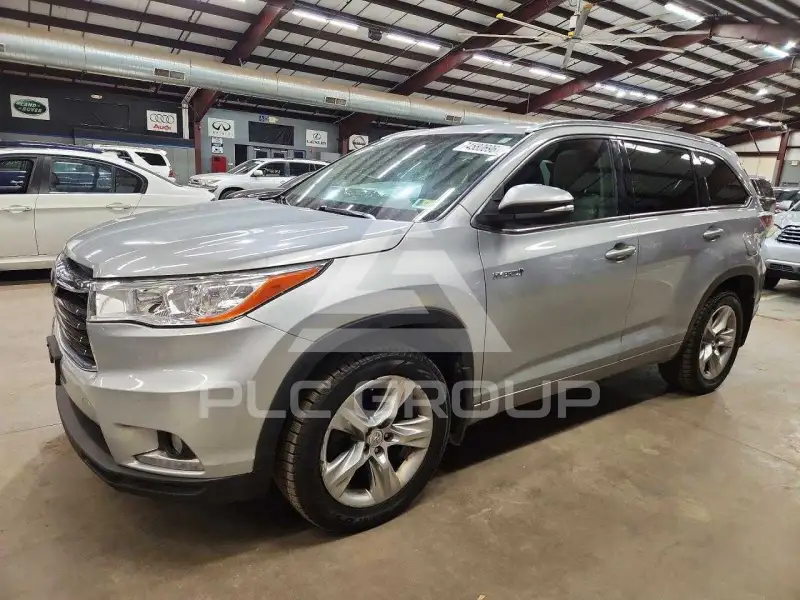 2015 Toyota Highlander фото