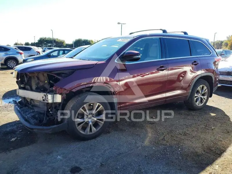 2015 Toyota Highlander фото